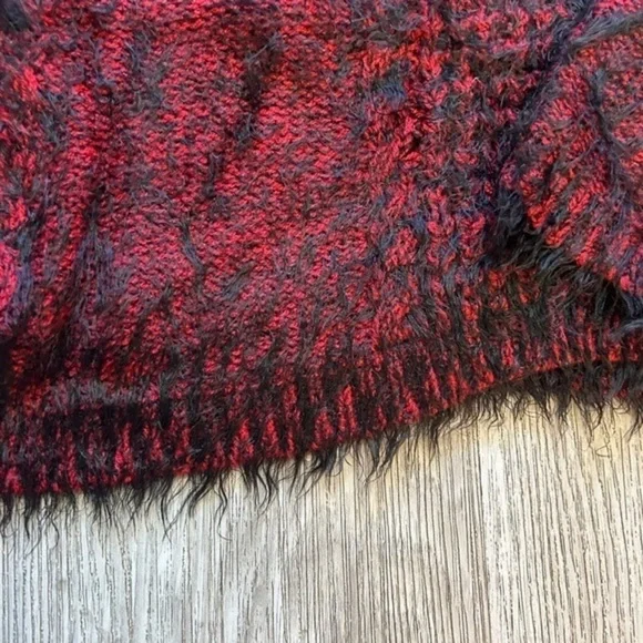 PARKHURST women’s soft red black long sleeve sweater. Excellent condition - Picture 6 of 8